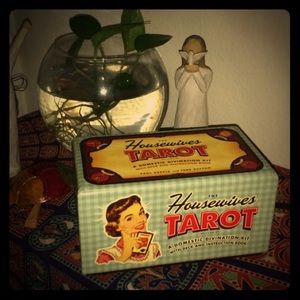 Housewives Tarot Card Set!!🌕🌸✨